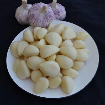 Garlleg Peeled Gyfan